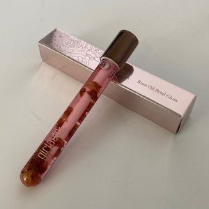 Girlactik Rose Oil Petal Gloss For lips